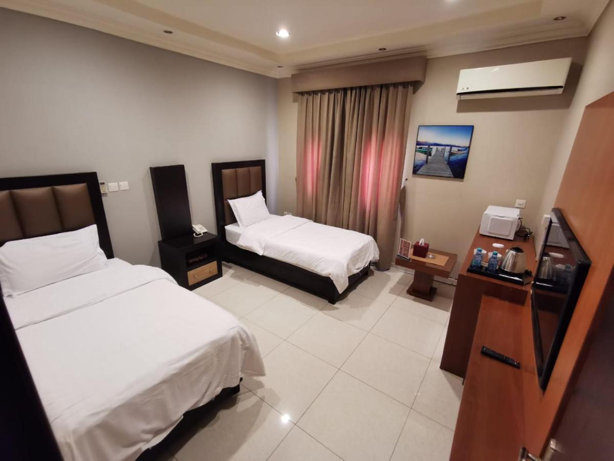Ashbonh Hotel Suites Riyadh Exterior photo