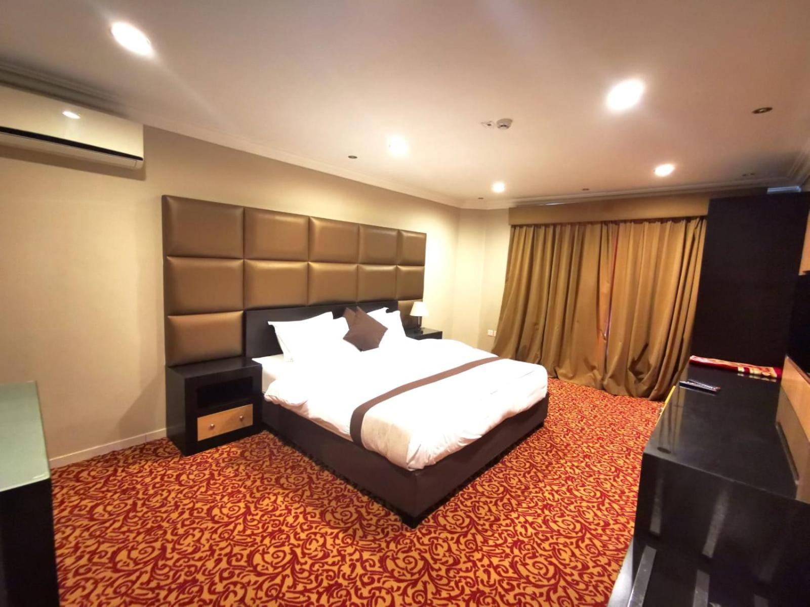 Ashbonh Hotel Suites Riyadh Exterior photo